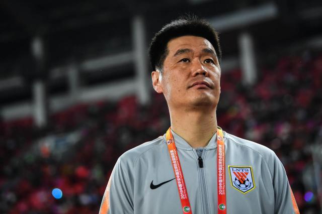 九游体育-李霄鹏今日进京面商组队事宜 将重组教练团队