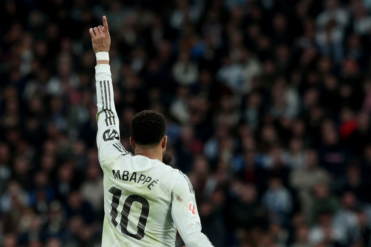 九游体育APP-德塞利：相信姆巴佩能参加世界杯 数据说明他不是皇马的问题